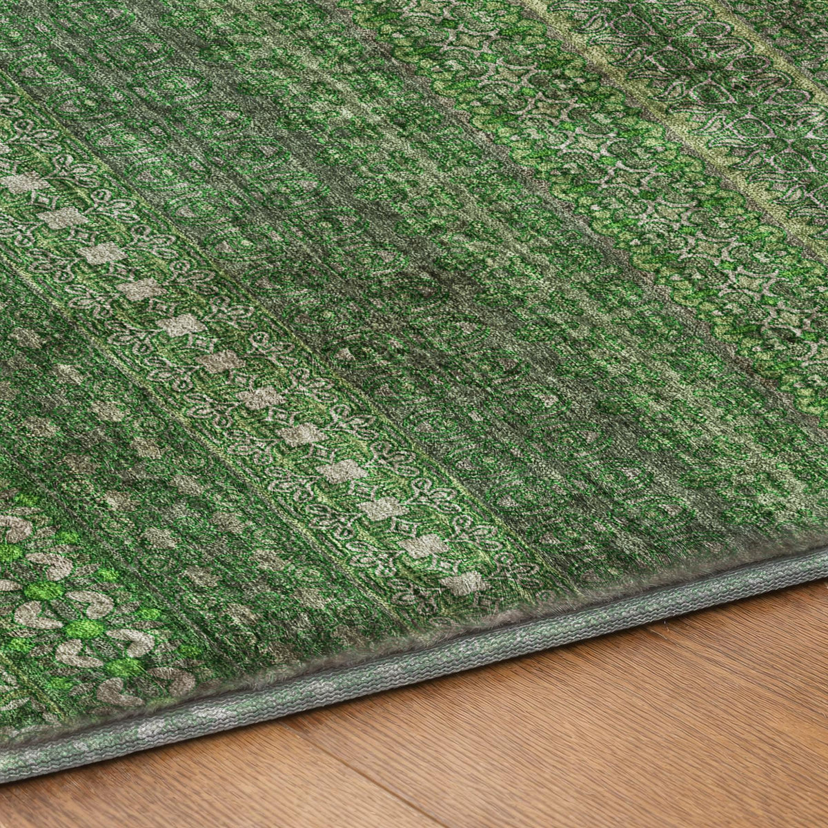 5' X 8' Fern Green And Green Striped Shag Washable Area Rug With UV Protection - HomeRoots - Flyclothing LLC