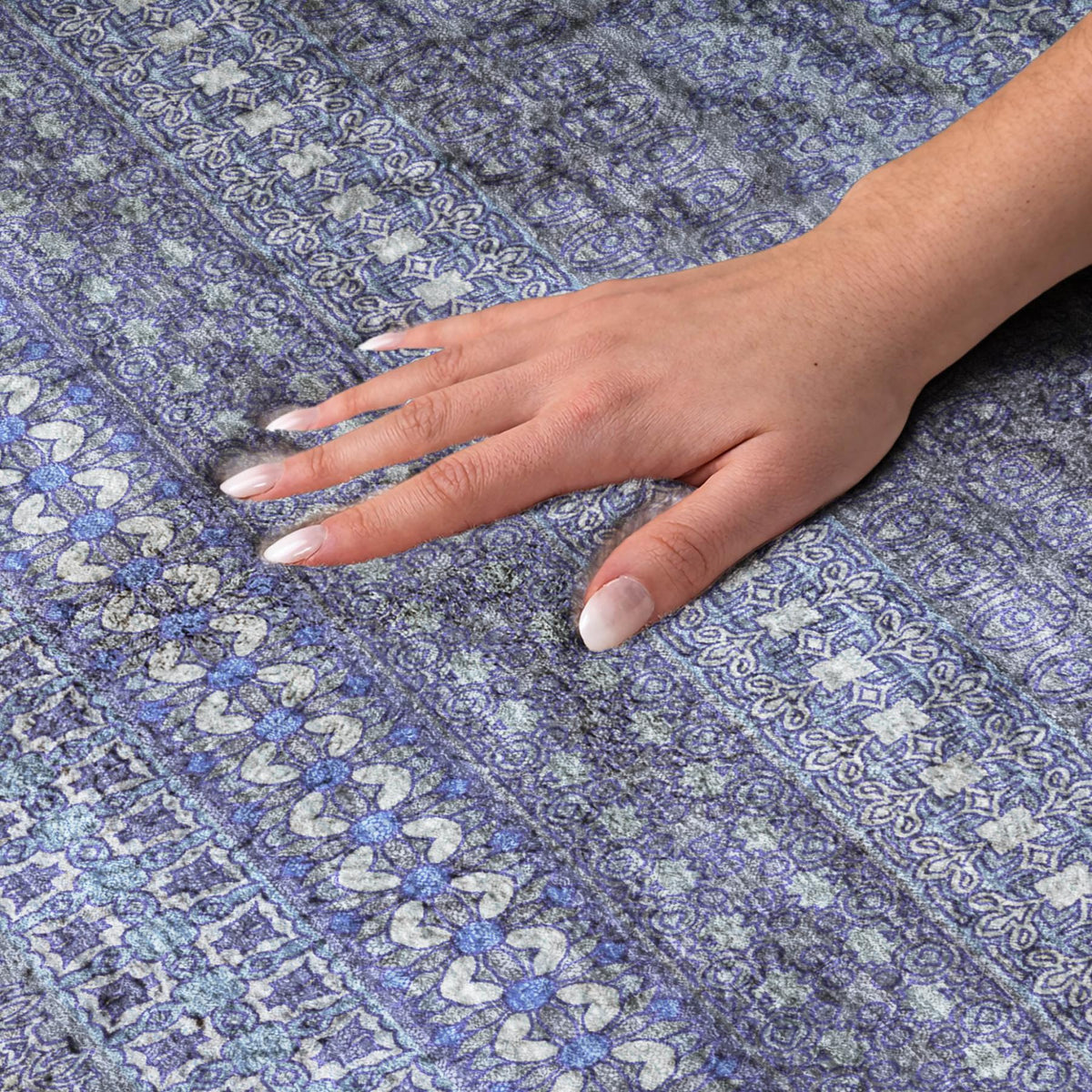 5' X 8' Navy Blue And Denim Blue Striped Shag Washable Area Rug With UV Protection - HomeRoots - Flyclothing LLC