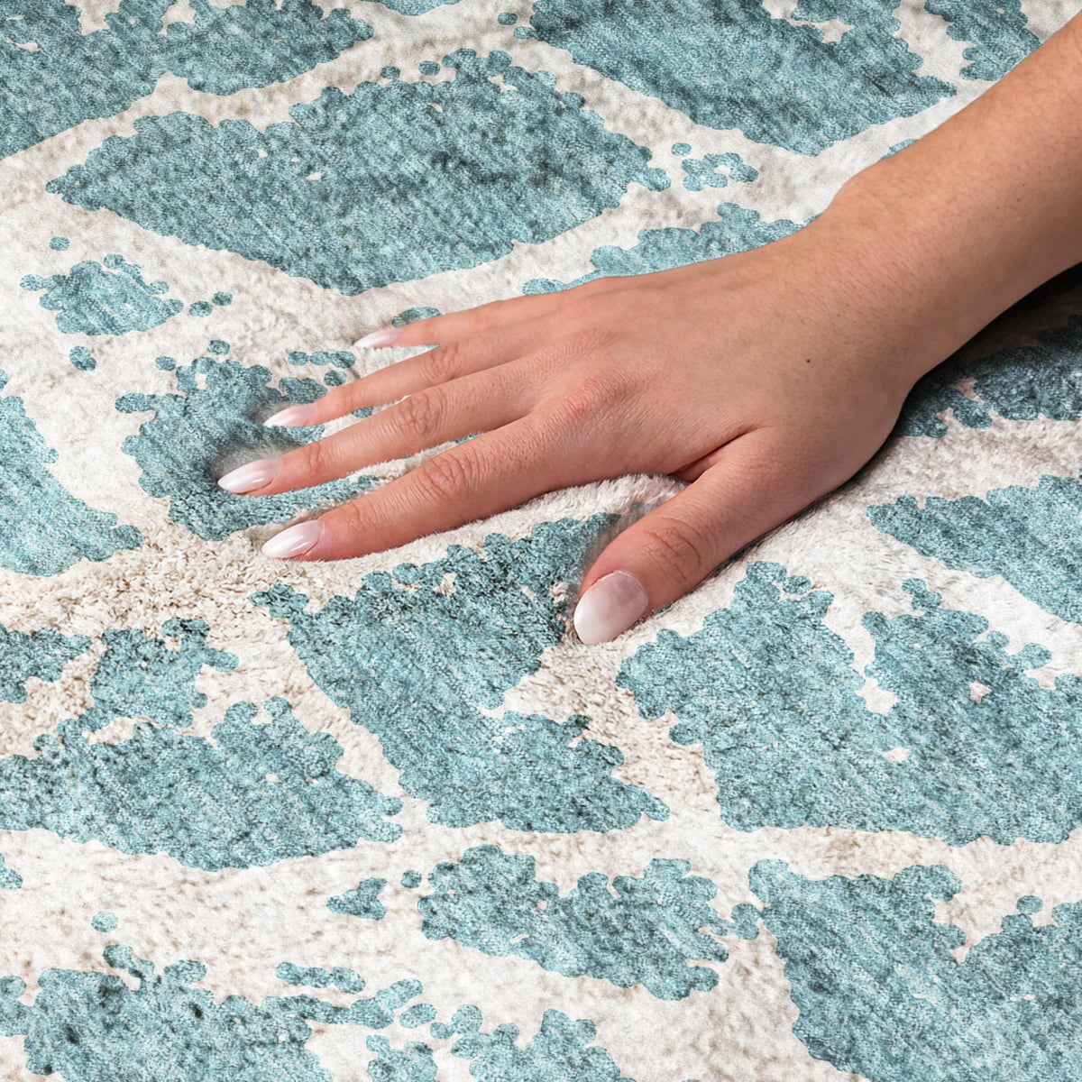 9' X 12' Teal And Ivory Geometric Shag Washable Area Rug With UV Protection - HomeRoots - Flyclothing LLC