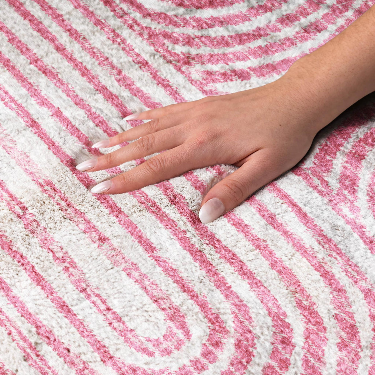 3' X 5' Blush And Ivory Geometric Shag Washable Area Rug With UV Protection - HomeRoots - Flyclothing LLC