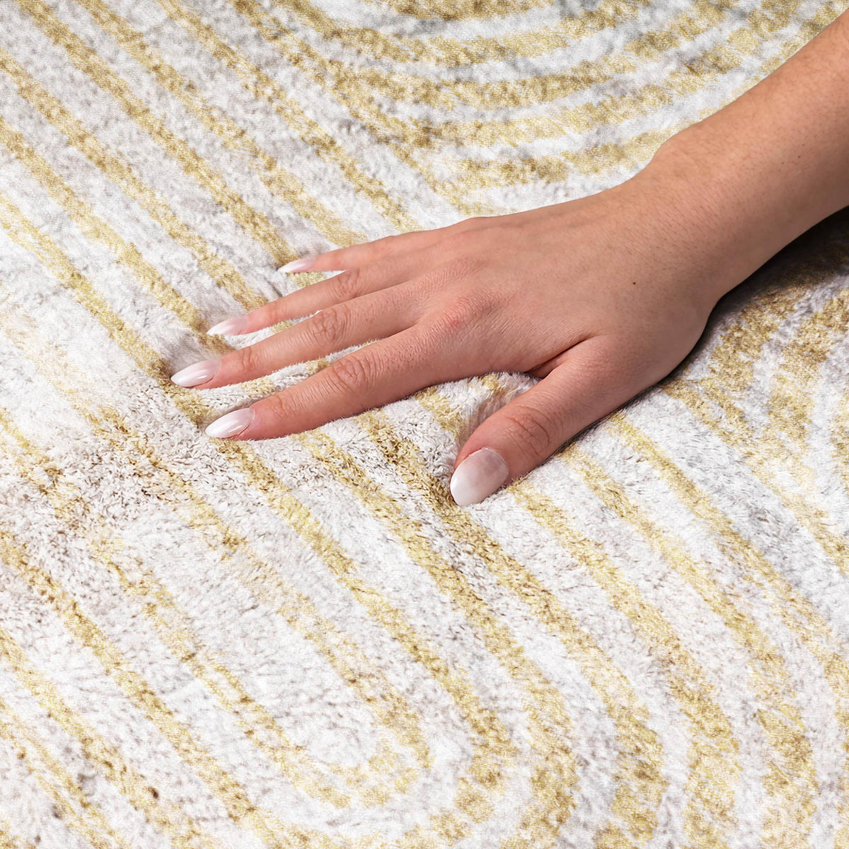 3' X 5' Gold And Ivory Geometric Shag Washable Area Rug With UV Protection - HomeRoots - Flyclothing LLC