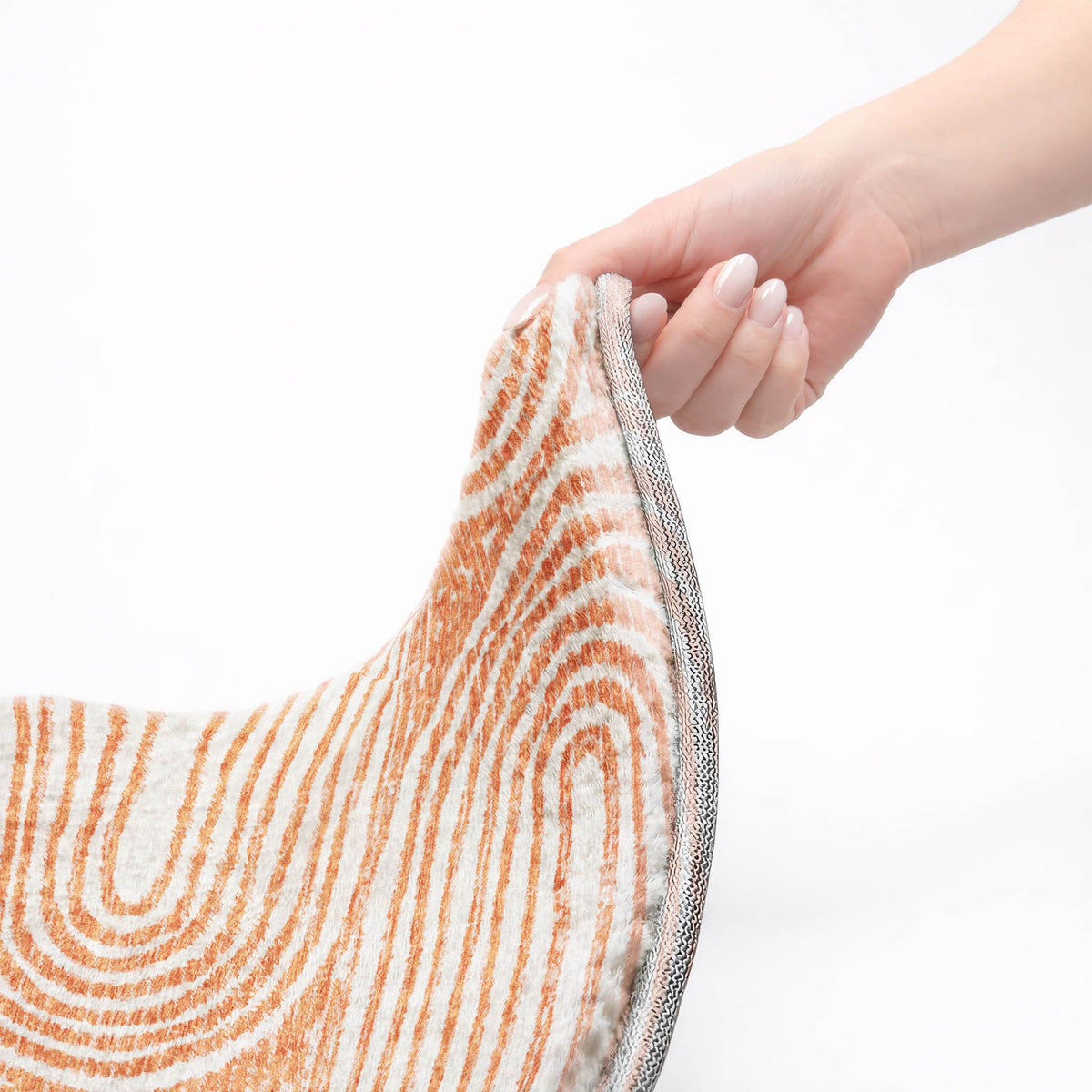 8' Salmon And Ivory Geometric Shag Washable Round Rug With UV Protection - HomeRoots - Flyclothing LLC