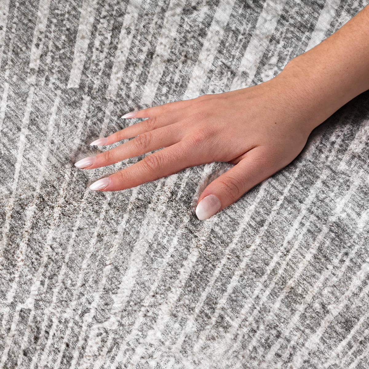 9' X 12' Gray And Silver Geometric Shag Washable Area Rug With UV Protection - HomeRoots - Flyclothing LLC