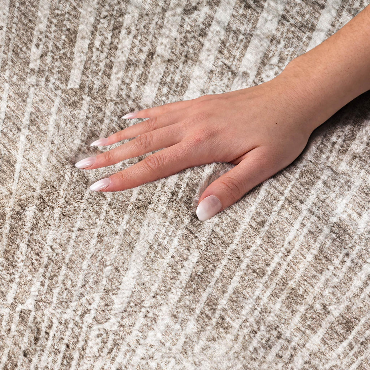 8' Taupe And Beige Geometric Shag Washable Round Rug With UV Protection - HomeRoots - Flyclothing LLC