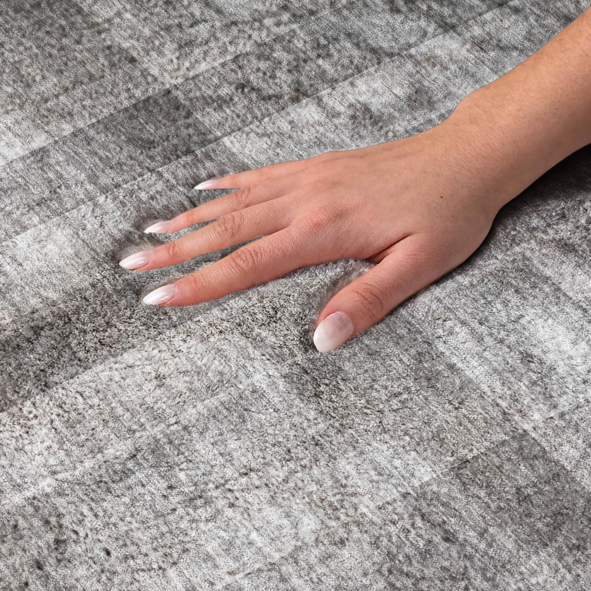 3' X 5' Gray And Silver Plaid Shag Washable Area Rug With UV Protection - HomeRoots - Flyclothing LLC