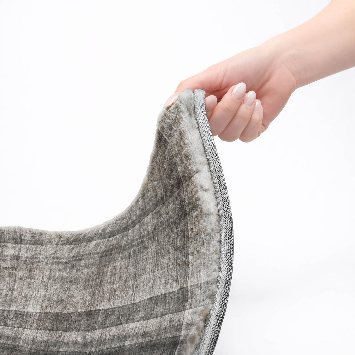 5' X 8' Gray And Silver Plaid Shag Washable Area Rug With UV Protection - HomeRoots - Flyclothing LLC