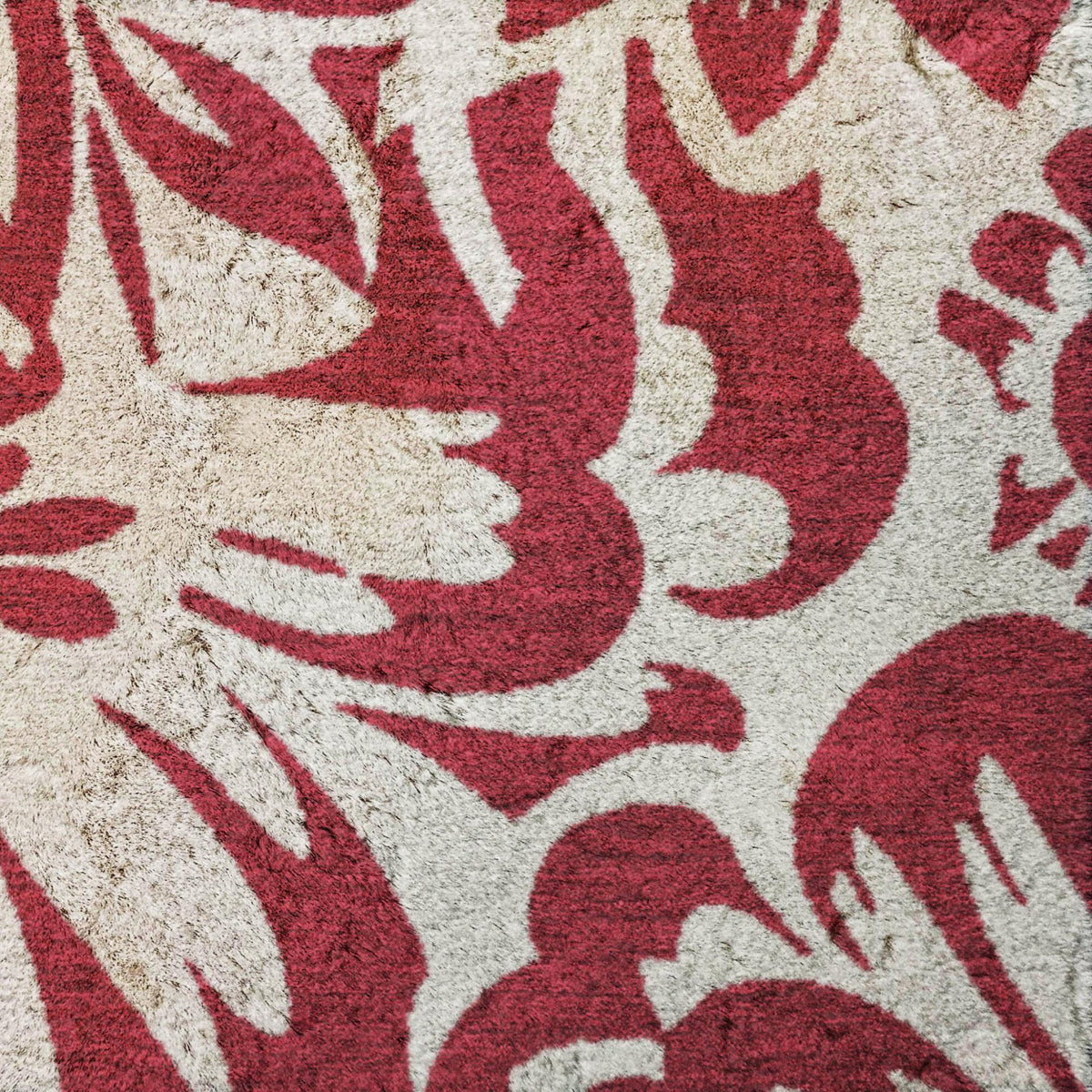 8' Burgundy And Ivory Floral Shag Washable Round Rug With UV Protection - HomeRoots - Flyclothing LLC