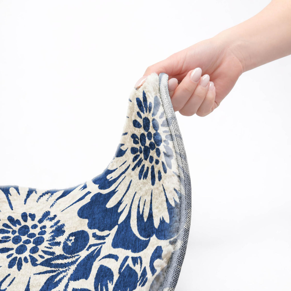 8' X 10' Navy Blue And Ivory Floral Shag Washable Area Rug With UV Protection - HomeRoots - Flyclothing LLC