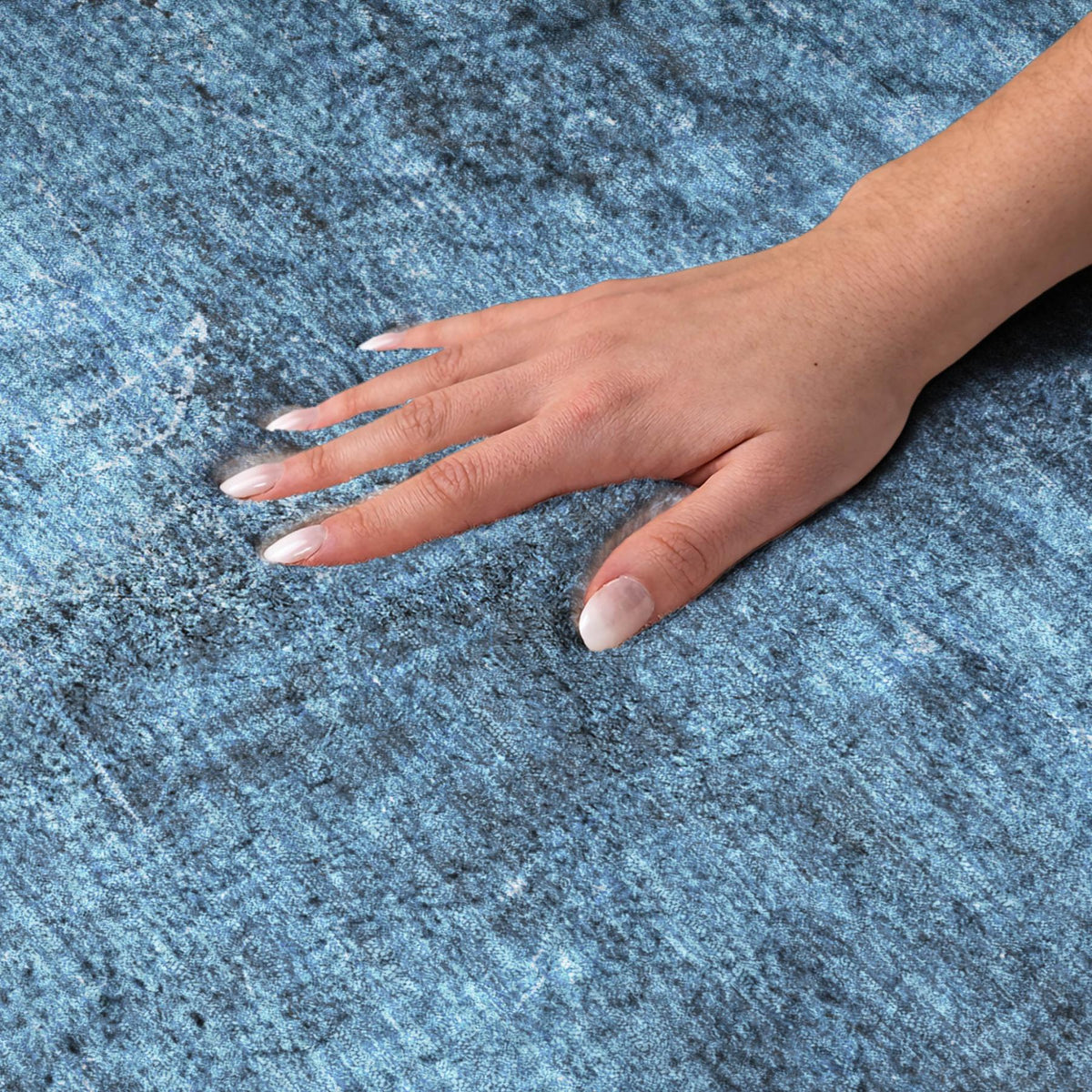 8' Navy Blue And Charcoal Abstract Shag Washable Round Rug With UV Protection - HomeRoots - Flyclothing LLC