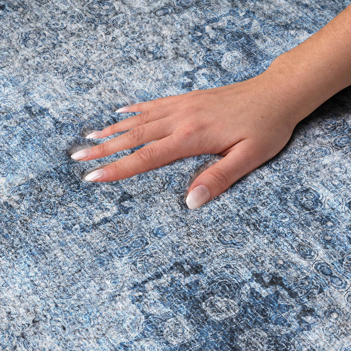 10' X 14' Navy Blue And Ivory Medallion Shag Washable Area Rug With UV Protection - HomeRoots - Flyclothing LLC