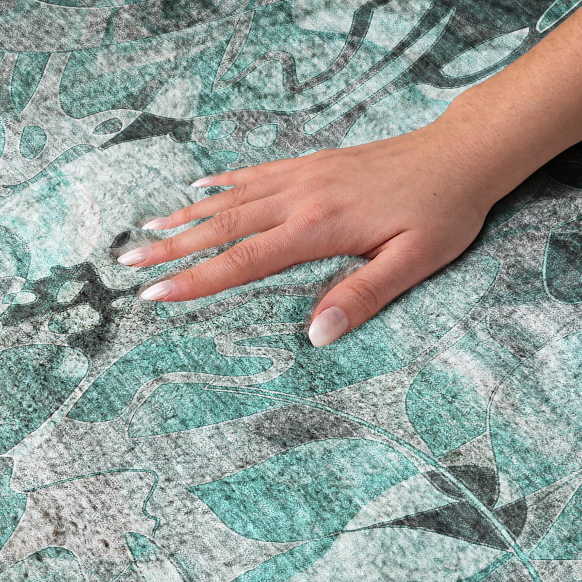 5' X 8' Teal And Gray Floral Shag Washable Area Rug With UV Protection - HomeRoots - Flyclothing LLC