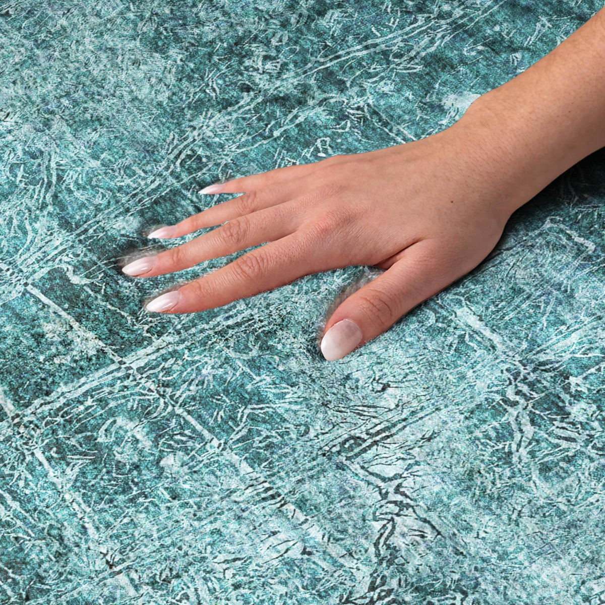 8' Teal And Ivory Abstract Shag Washable Round Rug With UV Protection - HomeRoots - Flyclothing LLC