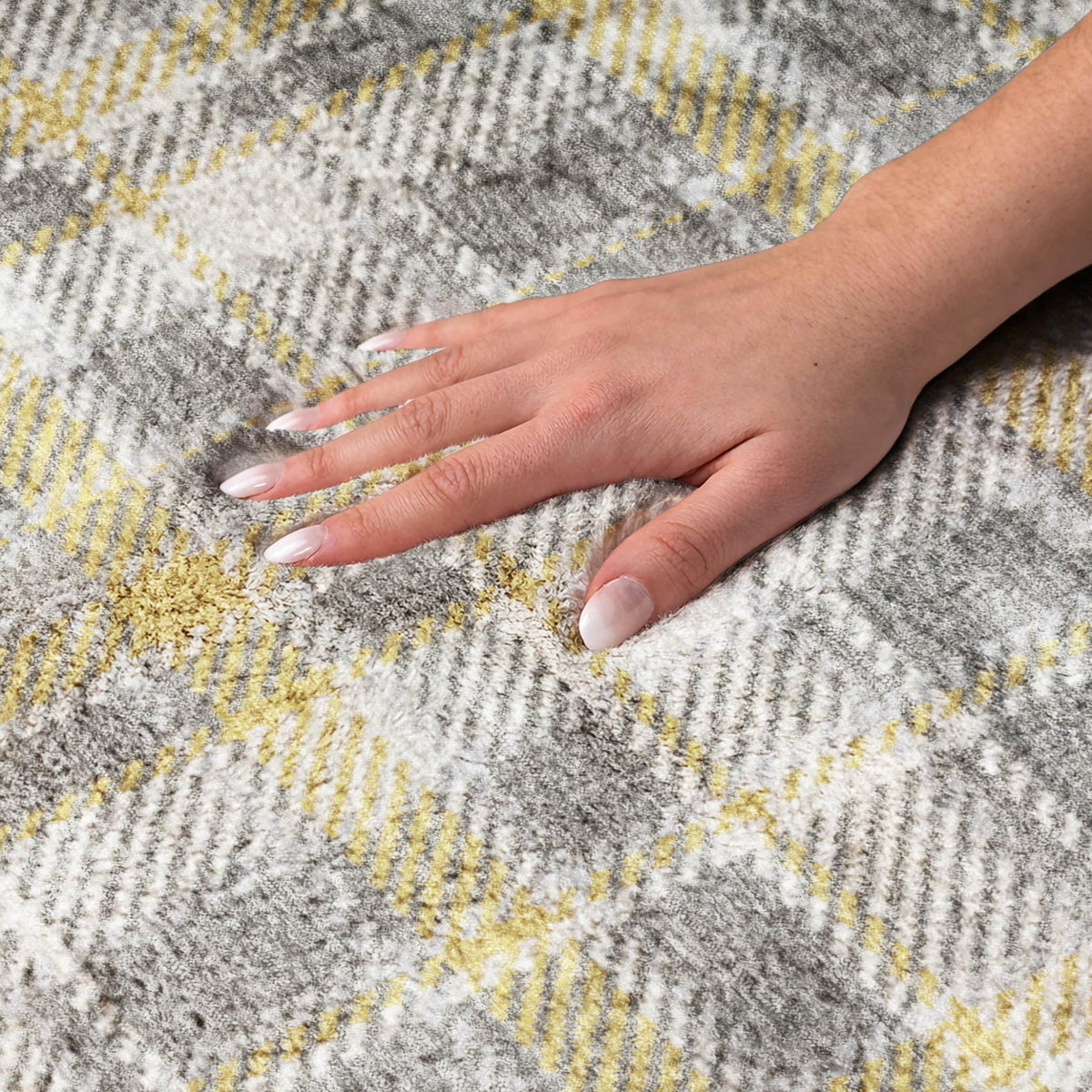10' X 14' Gray And Ivory Plaid Shag Washable Area Rug With UV Protection - HomeRoots - Flyclothing LLC