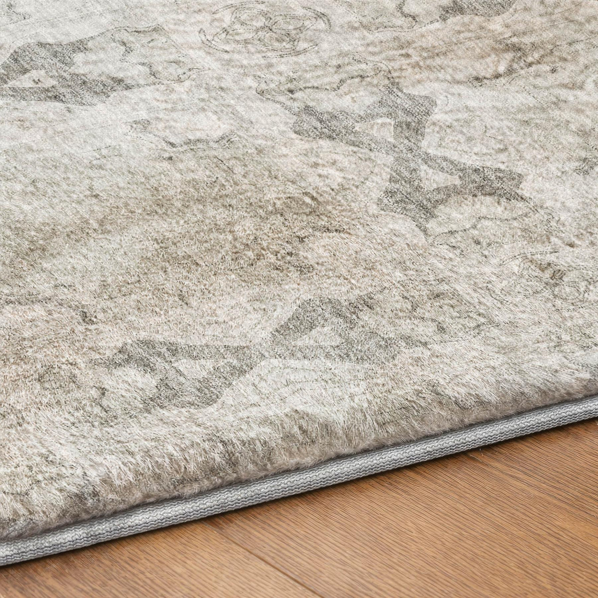 8' Ivory And Gray Geometric Shag Washable Round Rug With UV Protection - HomeRoots - Flyclothing LLC