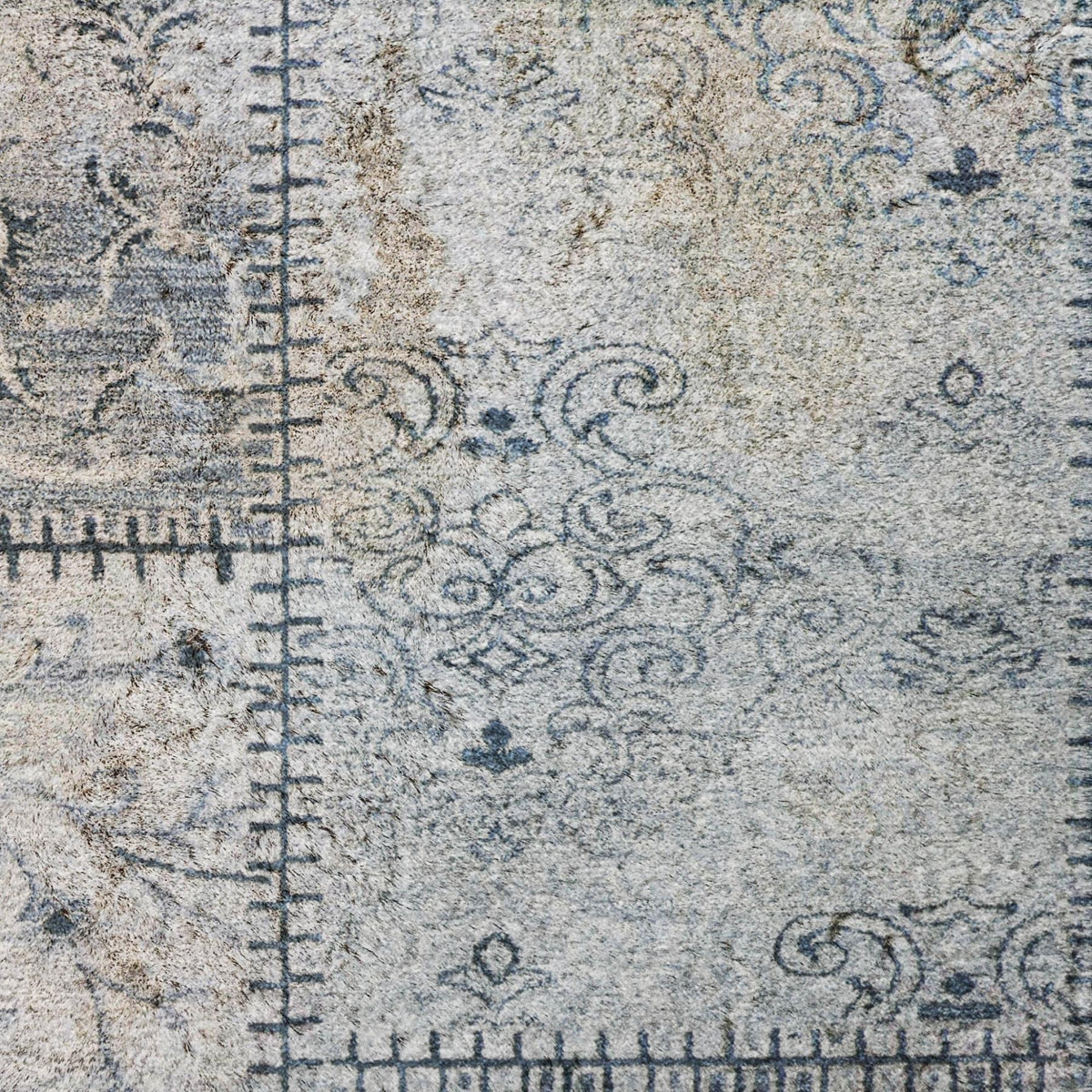 5' X 8' Denim Blue And Blue Floral Shag Washable Area Rug With UV Protection - HomeRoots - Flyclothing LLC