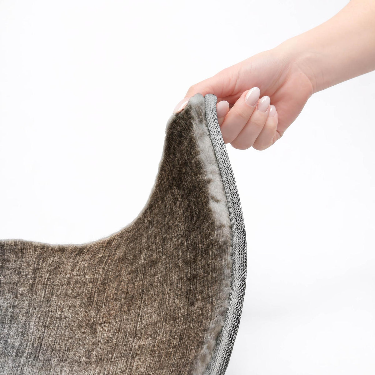 8' Chocolate And Taupe Ombre Shag Washable Round Rug With UV Protection - HomeRoots - Flyclothing LLC