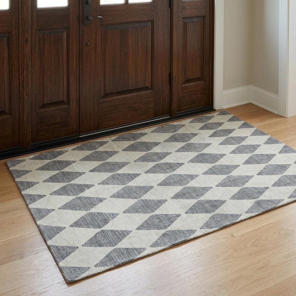 3' X 5' Gray And Ivory Geometric Shag Washable Area Rug With UV Protection - HomeRoots - Flyclothing LLC