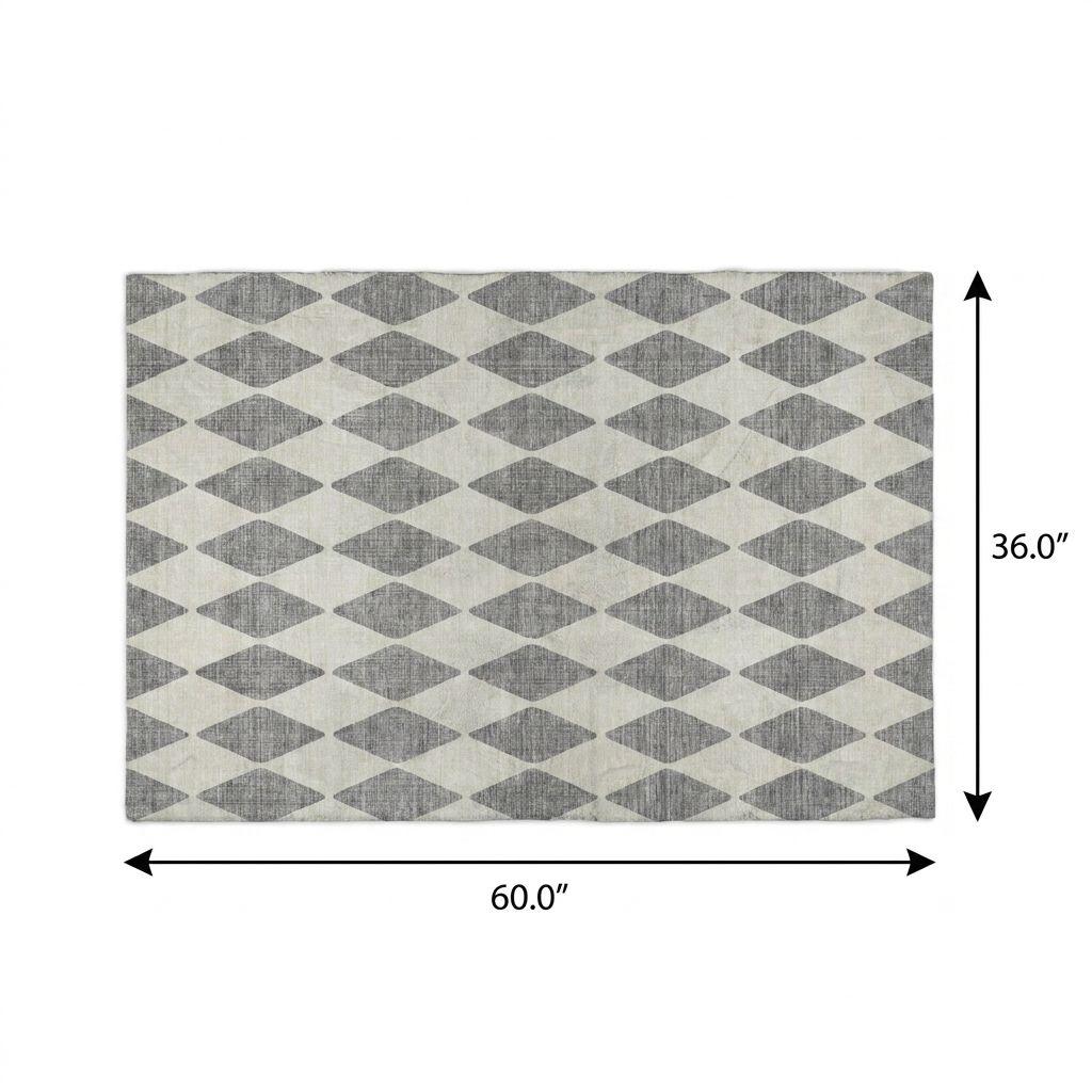 3' X 5' Gray And Ivory Geometric Shag Washable Area Rug With UV Protection - HomeRoots - Flyclothing LLC