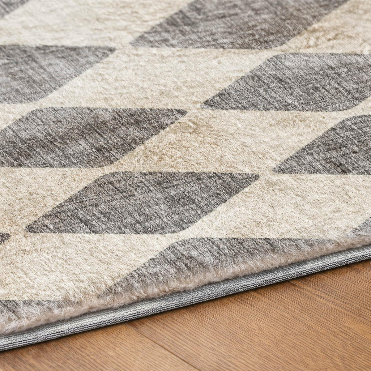 10' X 14' Gray And Ivory Geometric Shag Washable Area Rug With UV Protection - HomeRoots - Flyclothing LLC