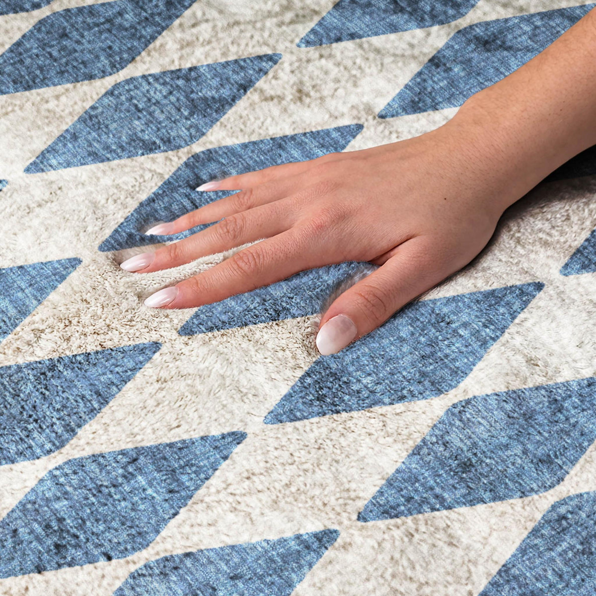 5' X 8' Navy Blue And Ivory Geometric Shag Washable Area Rug With UV Protection