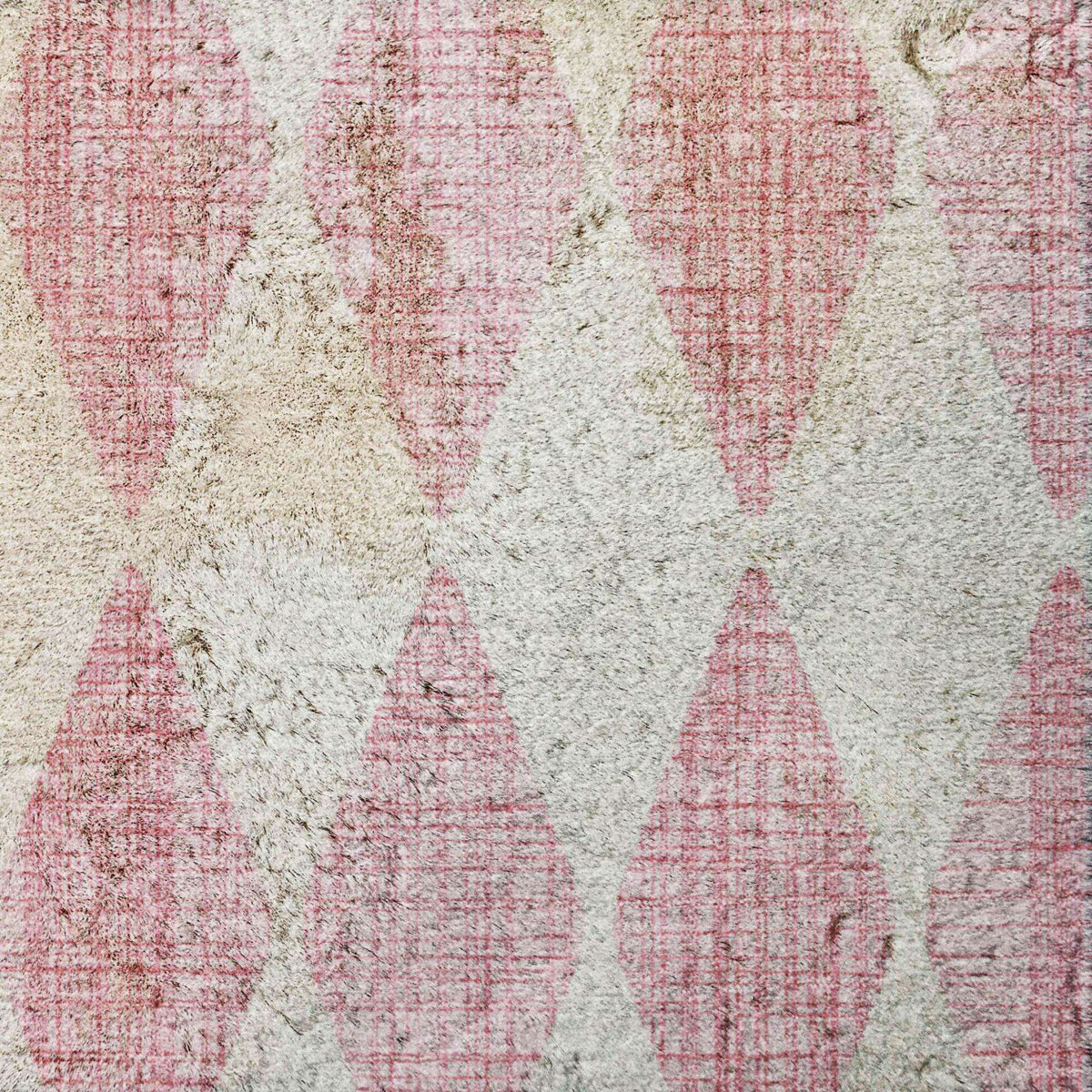 8' Pink And Ivory Geometric Shag Washable Round Rug With UV Protection - HomeRoots - Flyclothing LLC