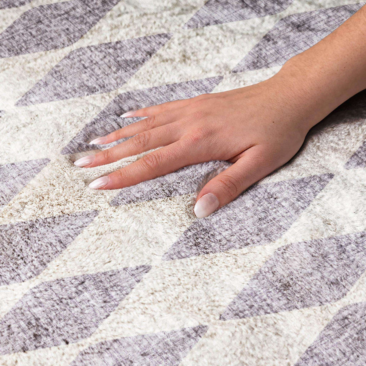 5' X 8' Purple And Lilac Geometric Shag Washable Area Rug With UV Protection - HomeRoots - Flyclothing LLC