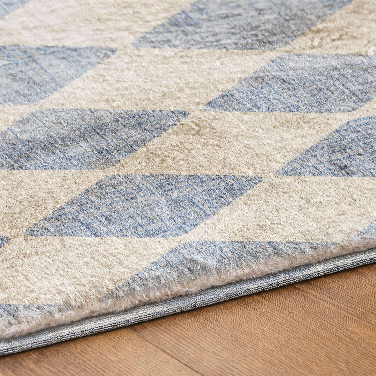 3' X 5' Sky Blue And Ivory Geometric Shag Washable Area Rug With UV Protection - HomeRoots - Flyclothing LLC