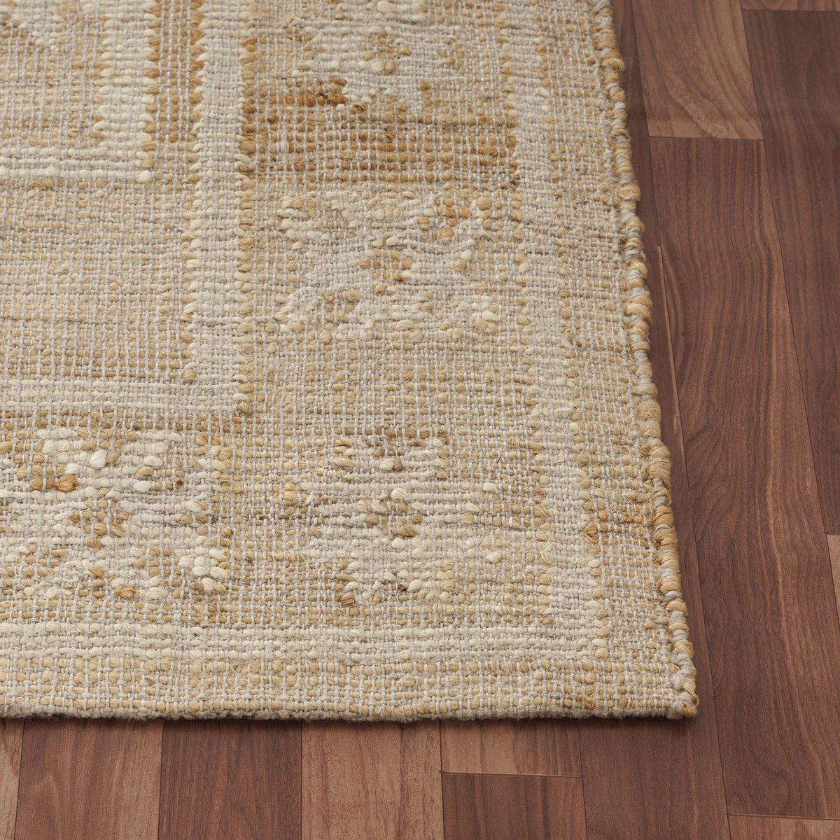 2' X 3' Ivory Blue And Natural Medallion Hand Woven Area Rug - HomeRoots - Flyclothing LLC