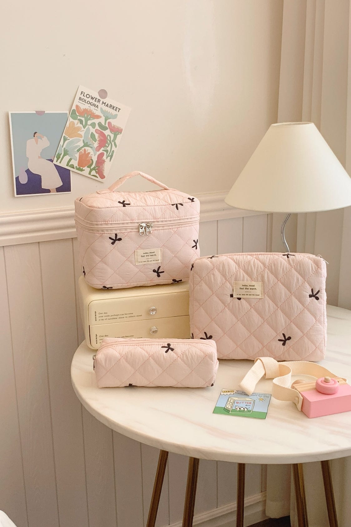 3 Piece Bow Quilted Cloth Storage Bag Set - Trendsi