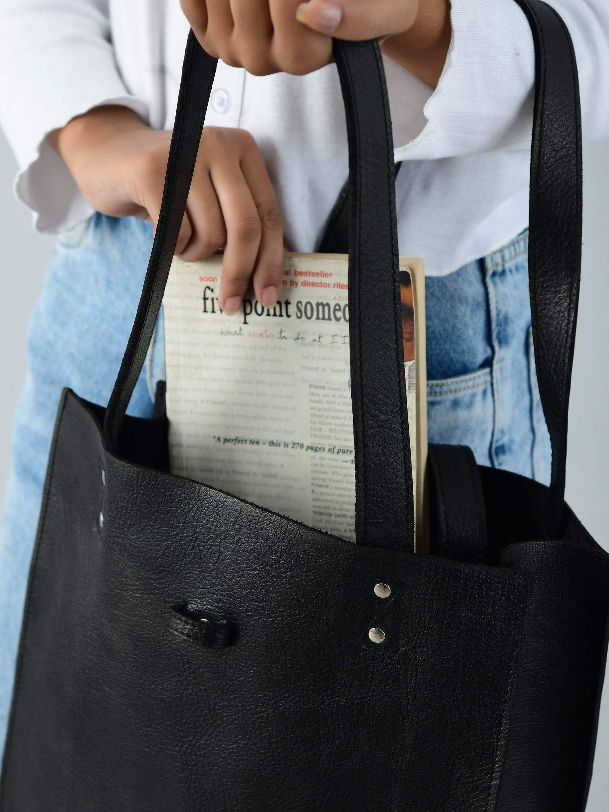 Ebony Elegance Leather Tote - Classy Leather Bags - Flyclothing LLC