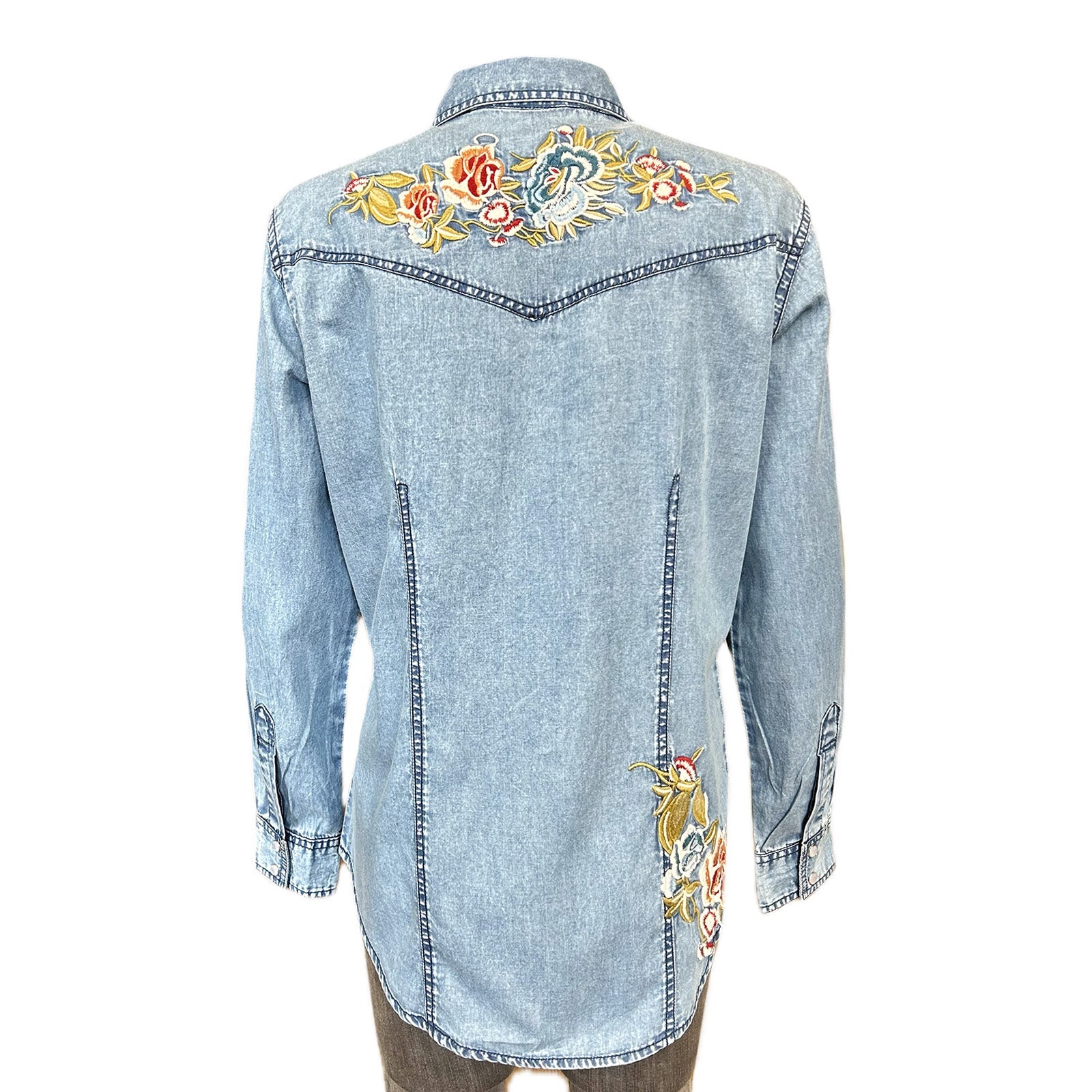 Rockmount Ranch Wear Women's Denim Floral Embroidered Western Shirt - Rockmount Clothing - Flyclothing LLC