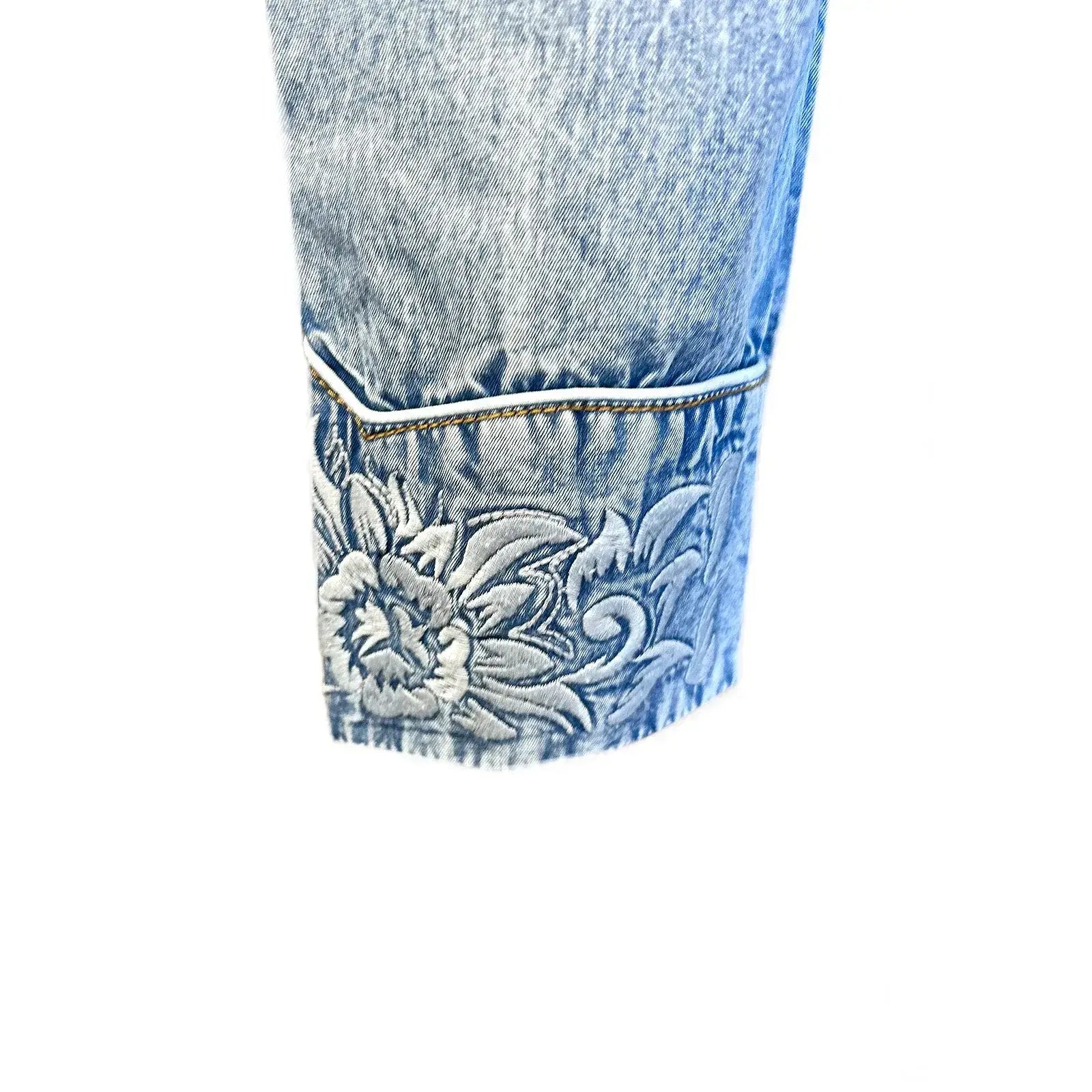 Rockmount Ranch Wear womens floral embroidered vintage denim shirt 7859 d blu sml - Rockmount Clothing - Flyclothing LLC