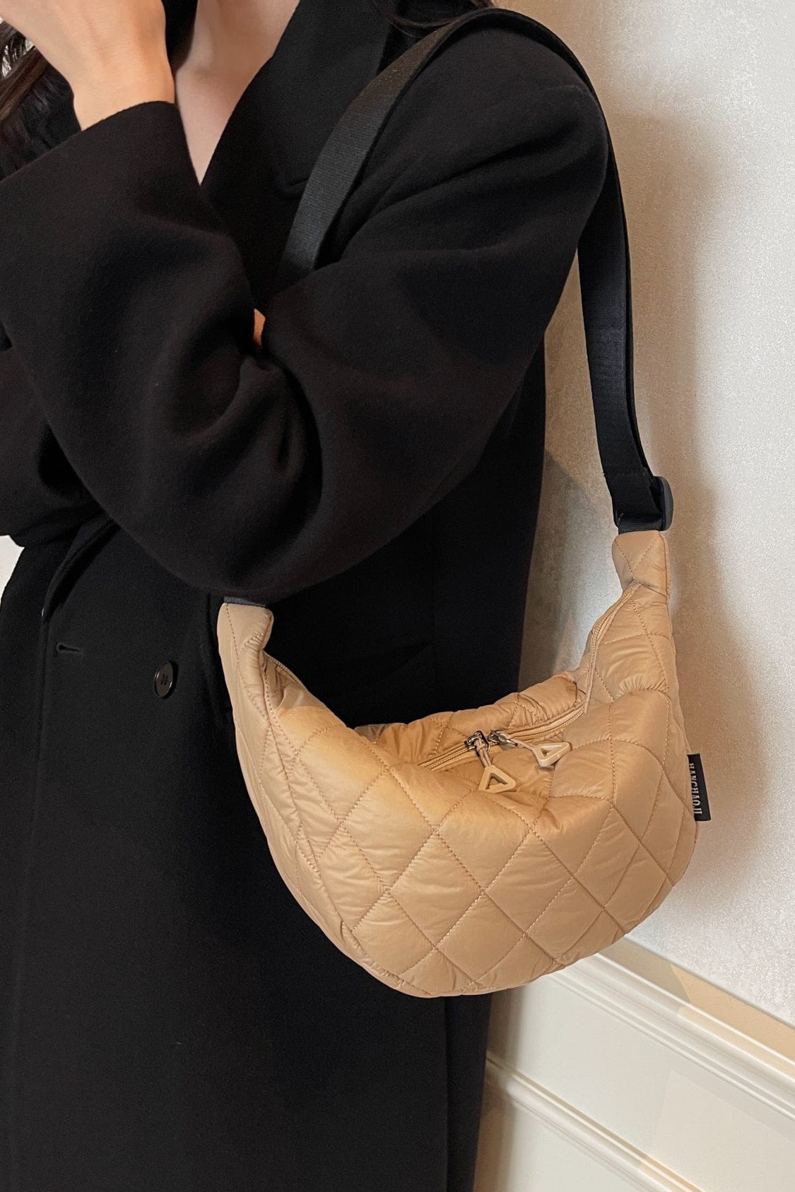 Quilted Adjustable Strap Crossbody Bag - Trendsi