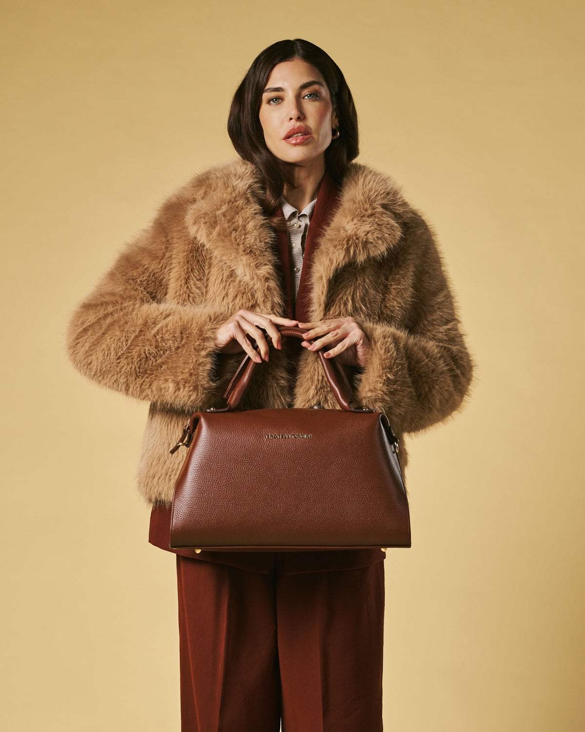 Cecilia (brown) - Italian calf leather women's handbag (with shoulder strap) - Leather Gloves Online - Flyclothing LLC