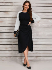 Ruched Contrast Long Sleeve Midi Dress - Trendsi
