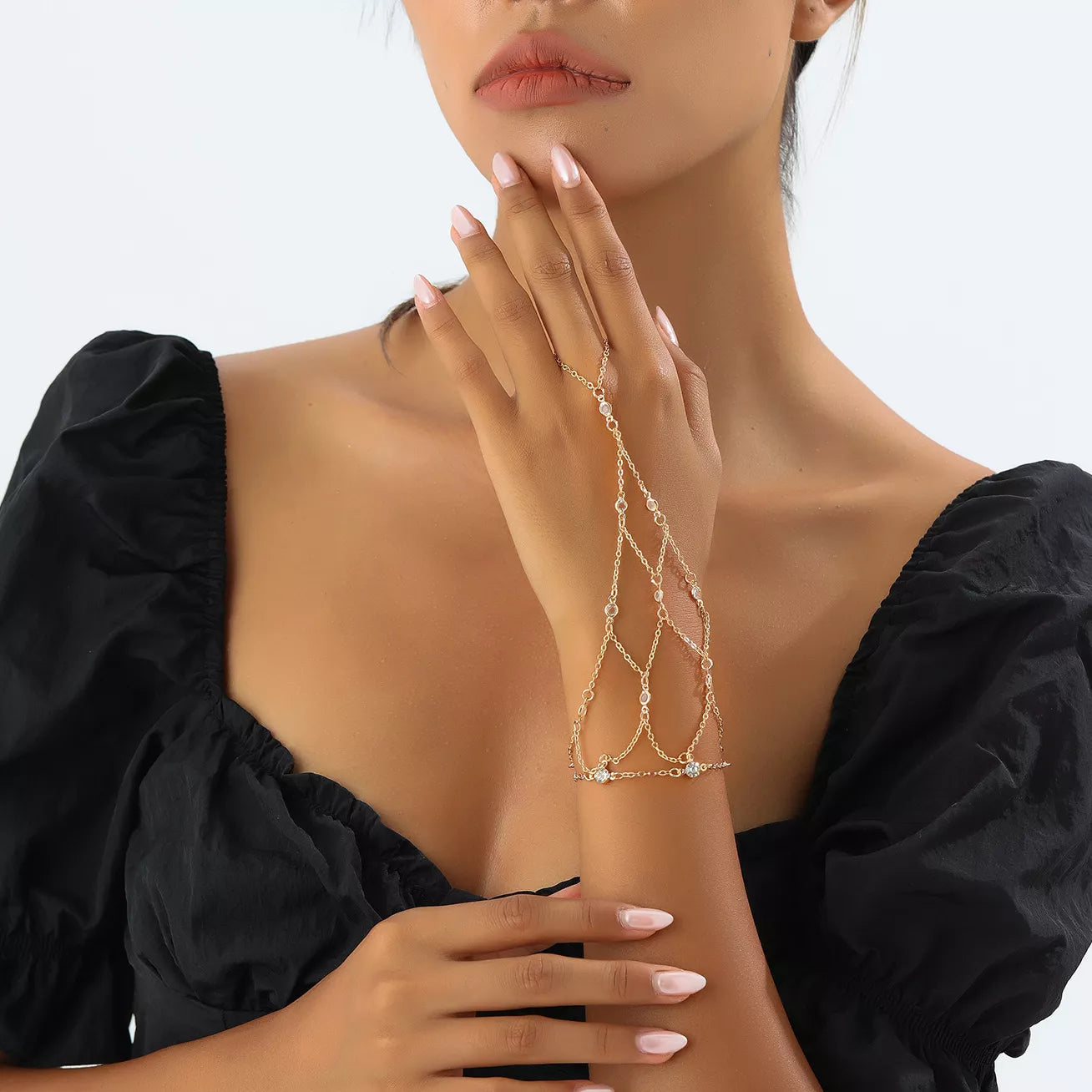 Elegant Gold Chain Hand Bracelet with Rhinestone Accents - Trendsi - Flyclothing LLC