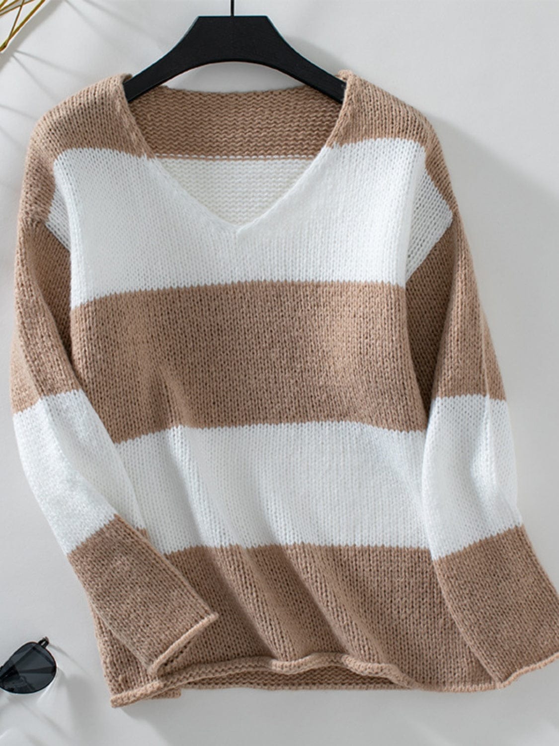 Color Block V-Neck Long Sleeve Sweater - Trendsi
