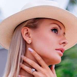 20G Implant Grade Titanium Heart Open Hoop Earrings - BodyCandy - Flyclothing LLC