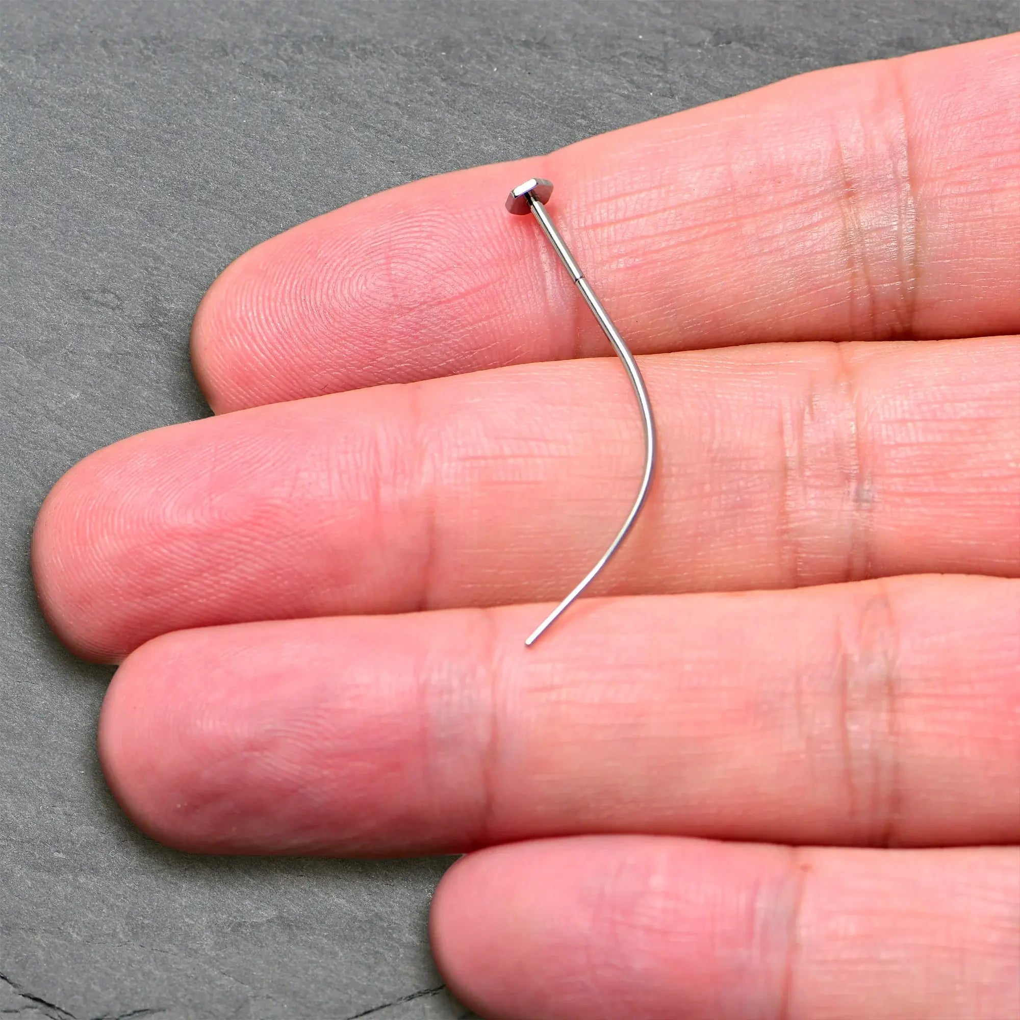 Stainless Steel Curved Insertion Tool, Threadless Insertion Pin Taper - BodyCandy - Flyclothing LLC