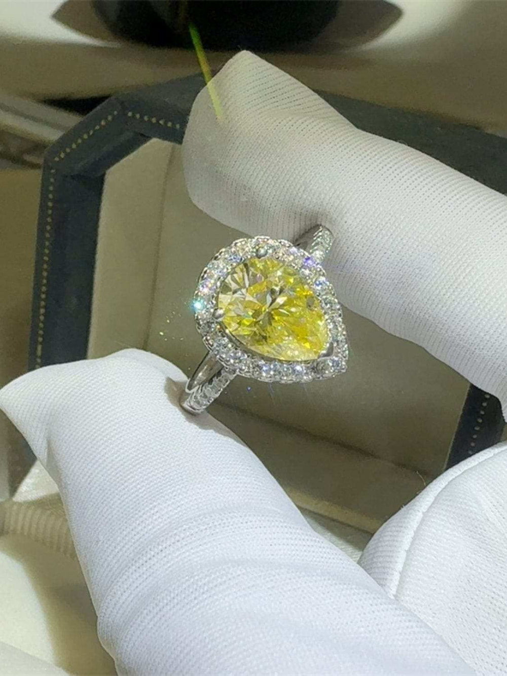 2 Carat Moissanite 925 Sterling Silver Teardrop Shape Ring - Trendsi - Flyclothing LLC