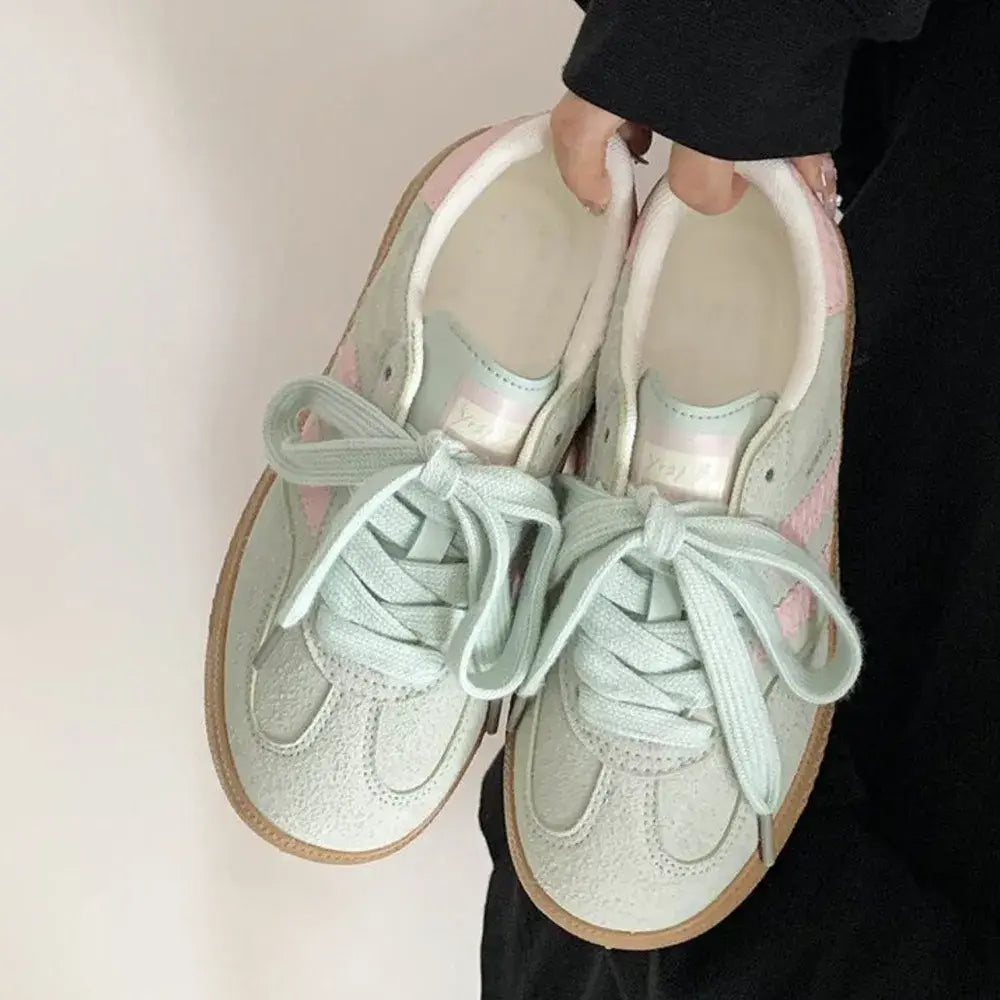 Contrast Round Toe Flat Sneakers - Trendsi - Flyclothing LLC