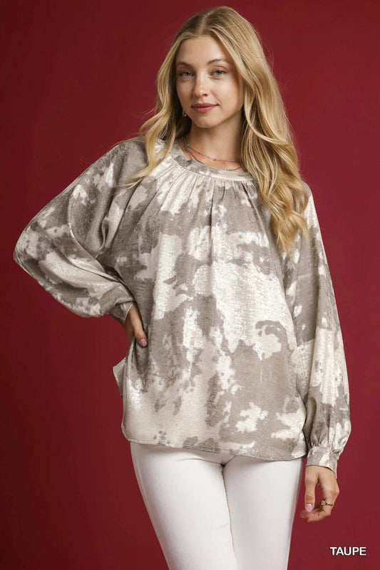 Umgee Full Size Metallic Fabric Blouse with Balloon Sleeves Plus Size - Trendsi - Flyclothing LLC