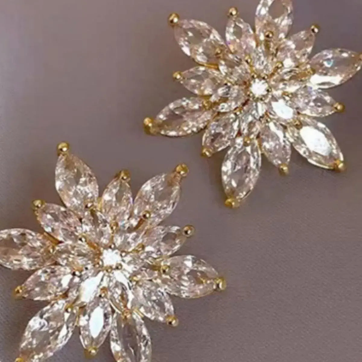 Christmas Snowflake Stud Earrings - Trendsi - Flyclothing LLC