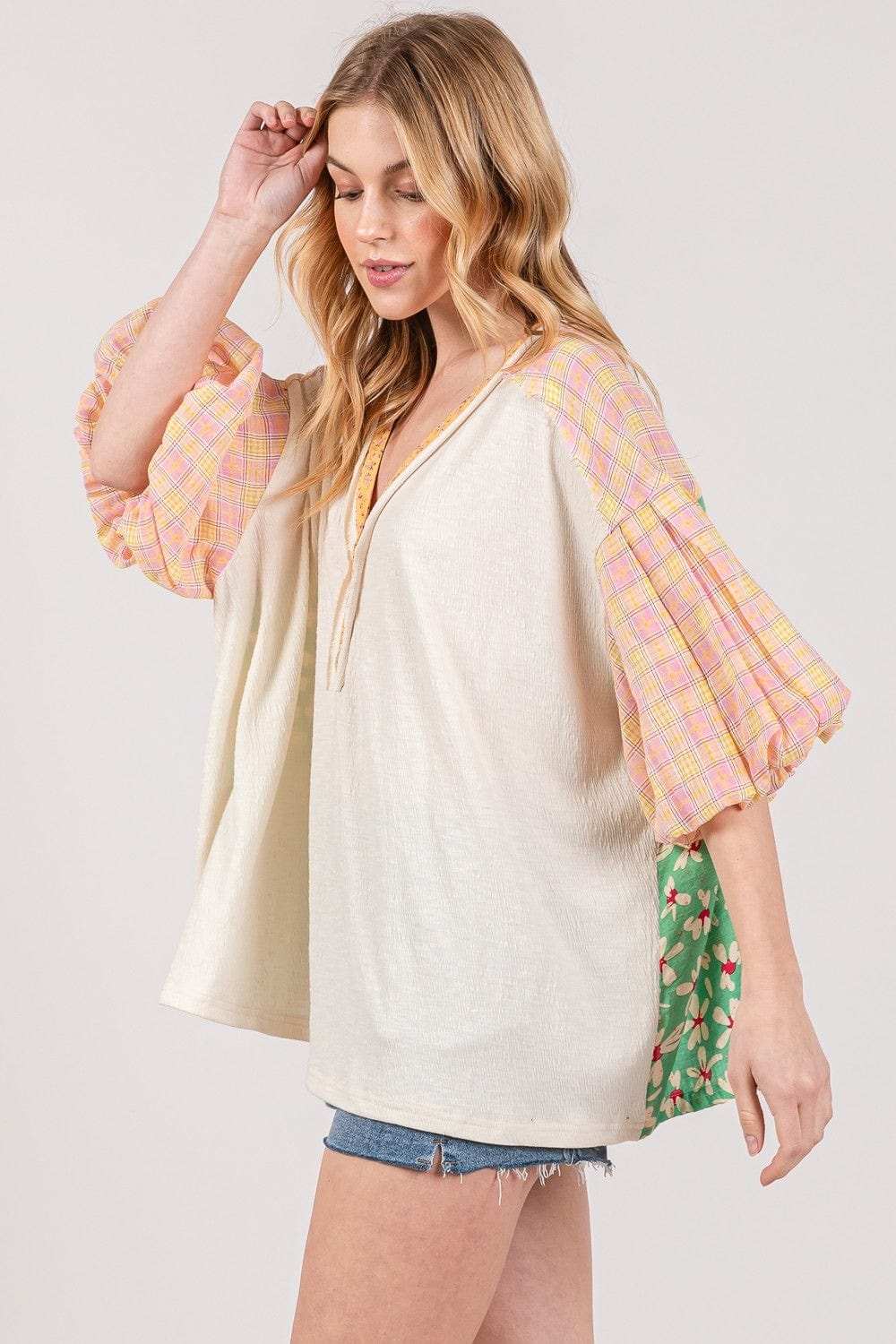 SAGE + FIG Color Block Bubble Sleeve Top - Trendsi - Flyclothing LLC