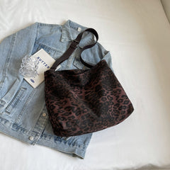 Leopard Adjustable Strap Tote Bag - Trendsi