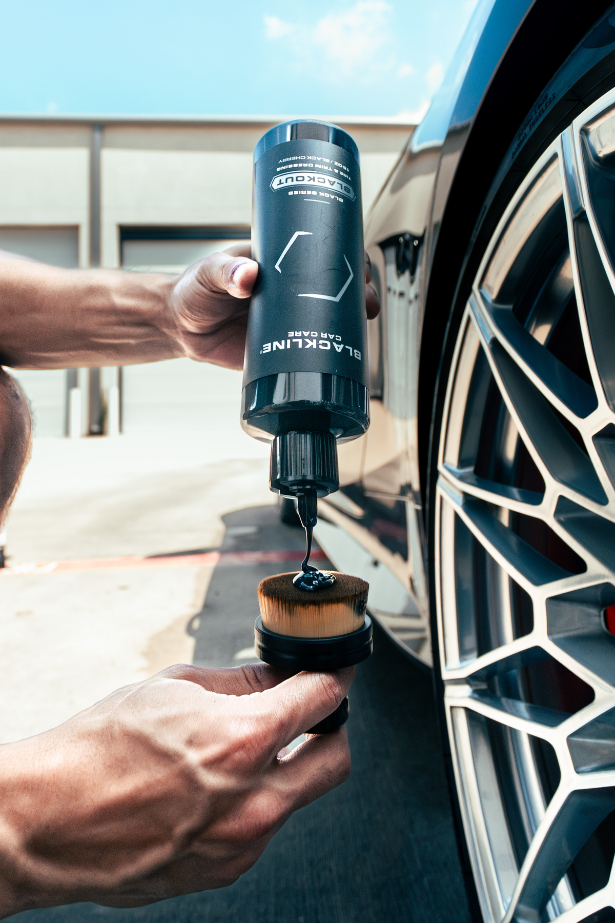 BLACKLINE® BLACKOUT TRIM & TIRE DRESSING - Blackline Car Care - Flyclothing LLC