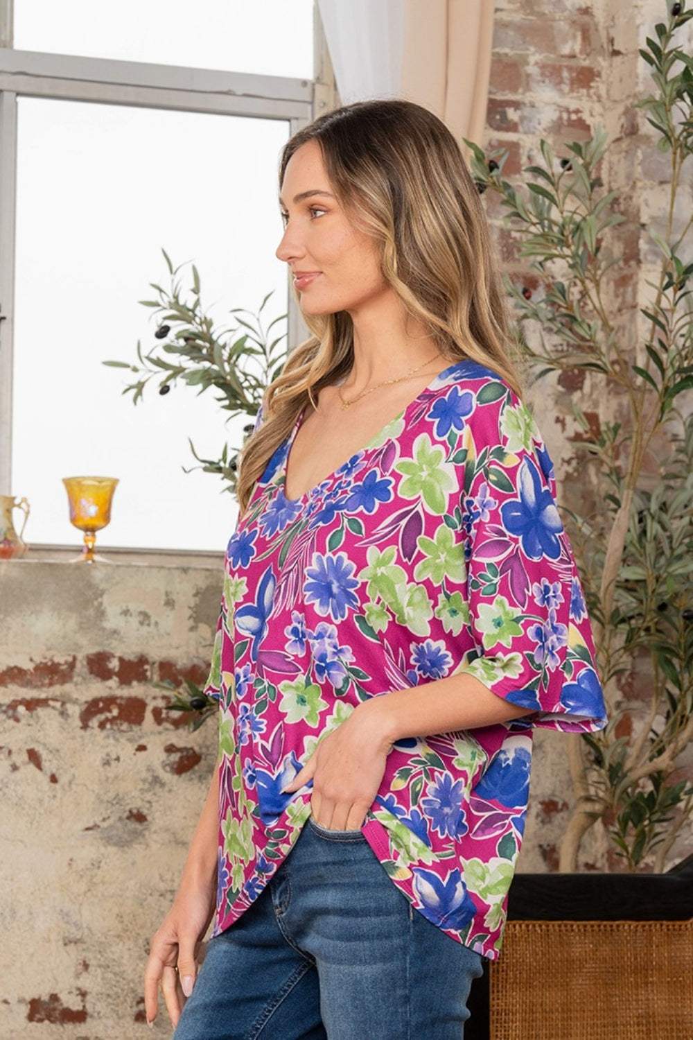 Sew In Love Full Size V-Neck Floral Half Sleeve Top - Trendsi - Flyclothing LLC