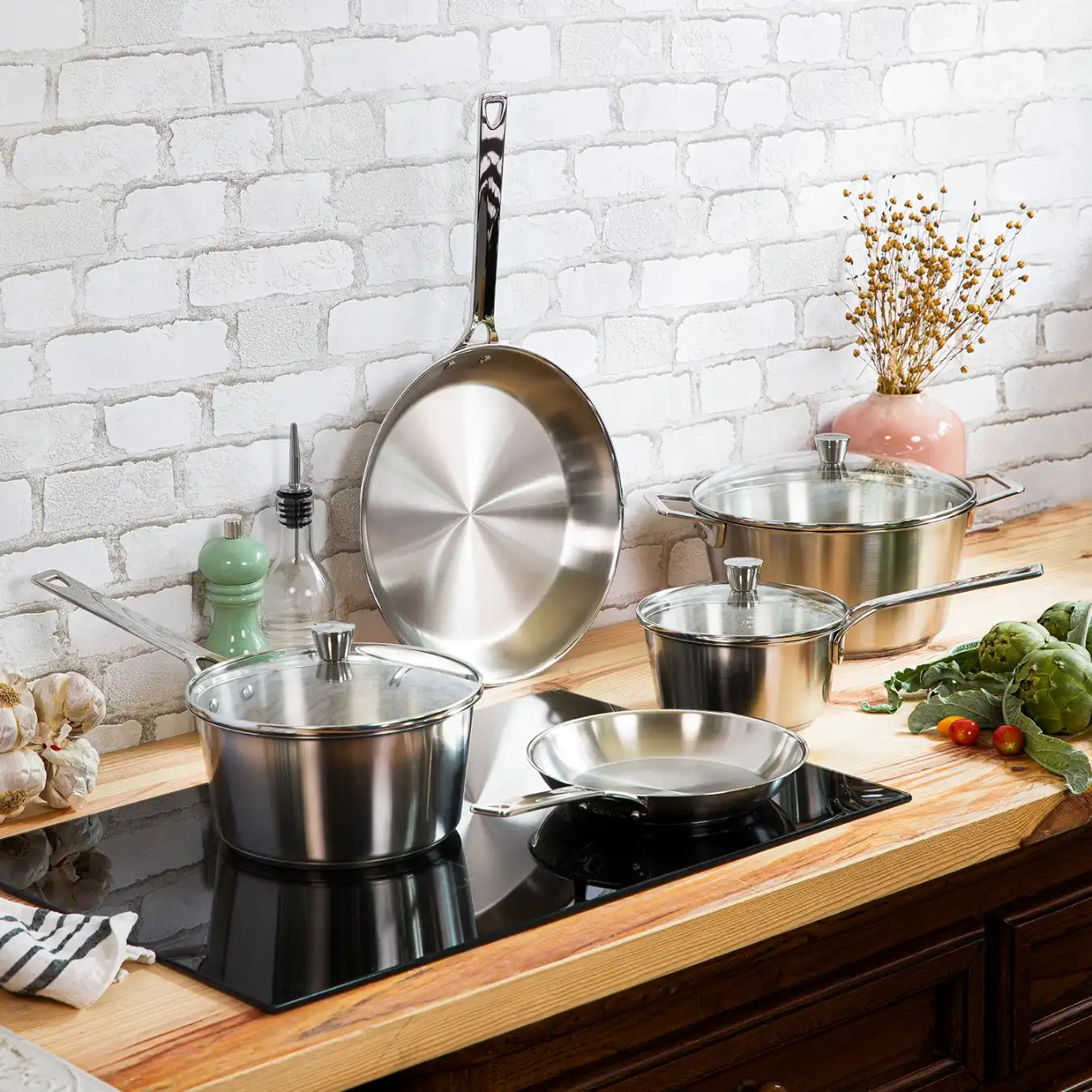 8-piece set - CRISTEL USA - Flyclothing LLC
