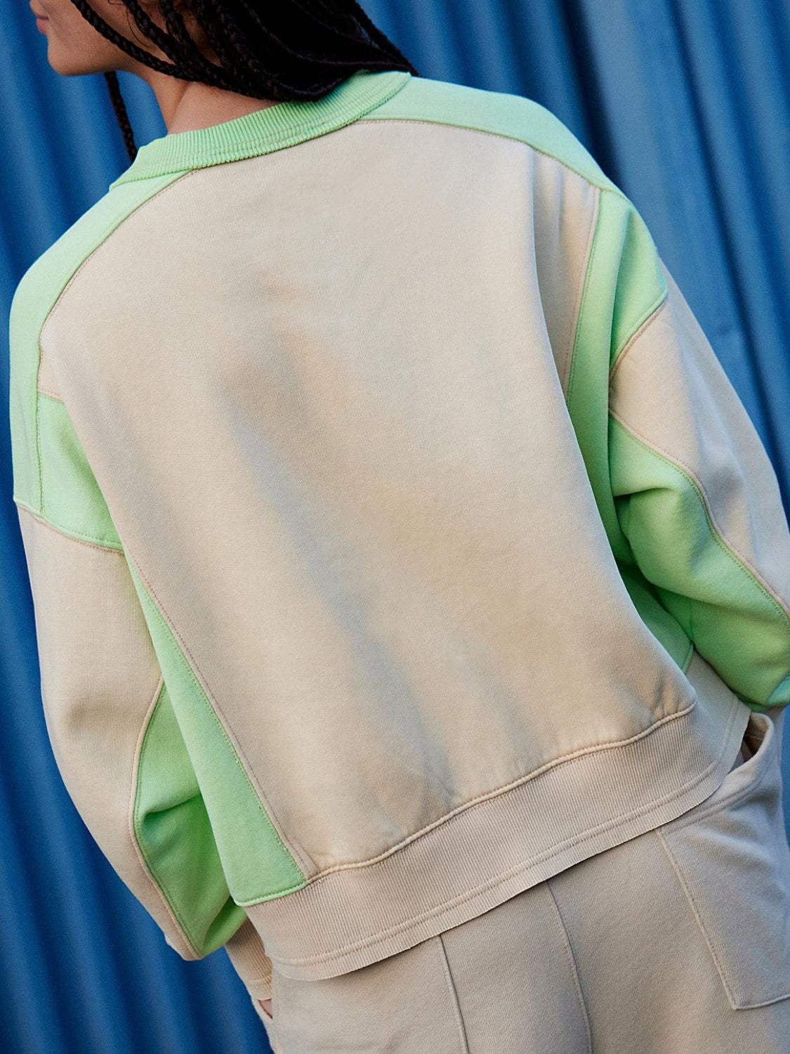 Contrast Round Neck Long Sleeve Sweatshirt - Trendsi - Flyclothing LLC