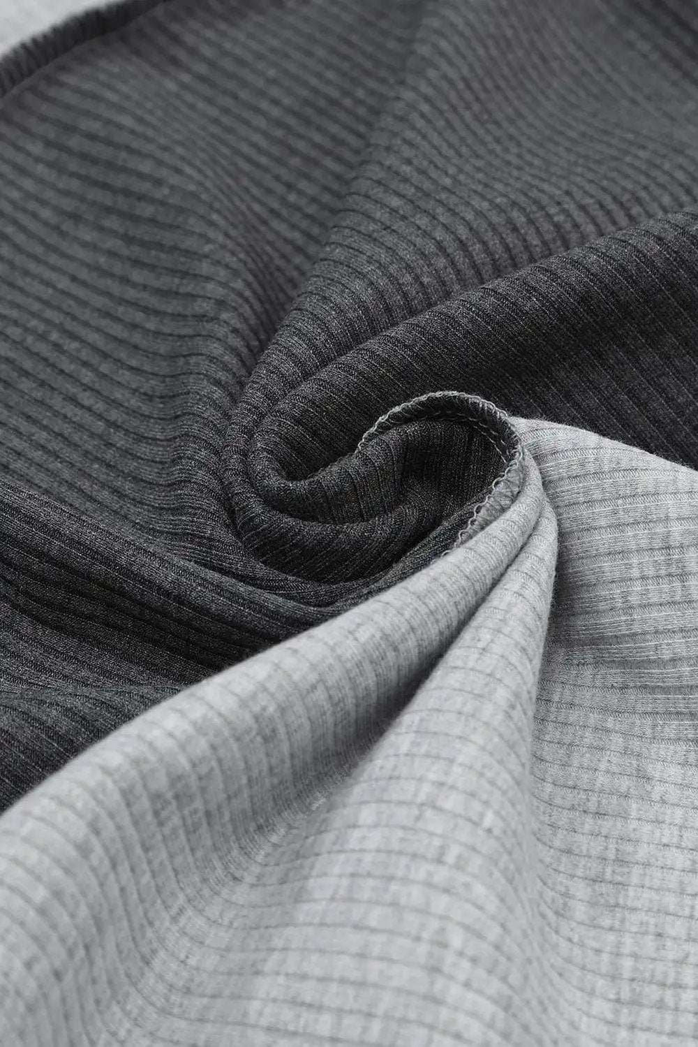 Exposed Seam Contrast Round Neck Long Sleeve T-Shirt - Trendsi - Flyclothing LLC